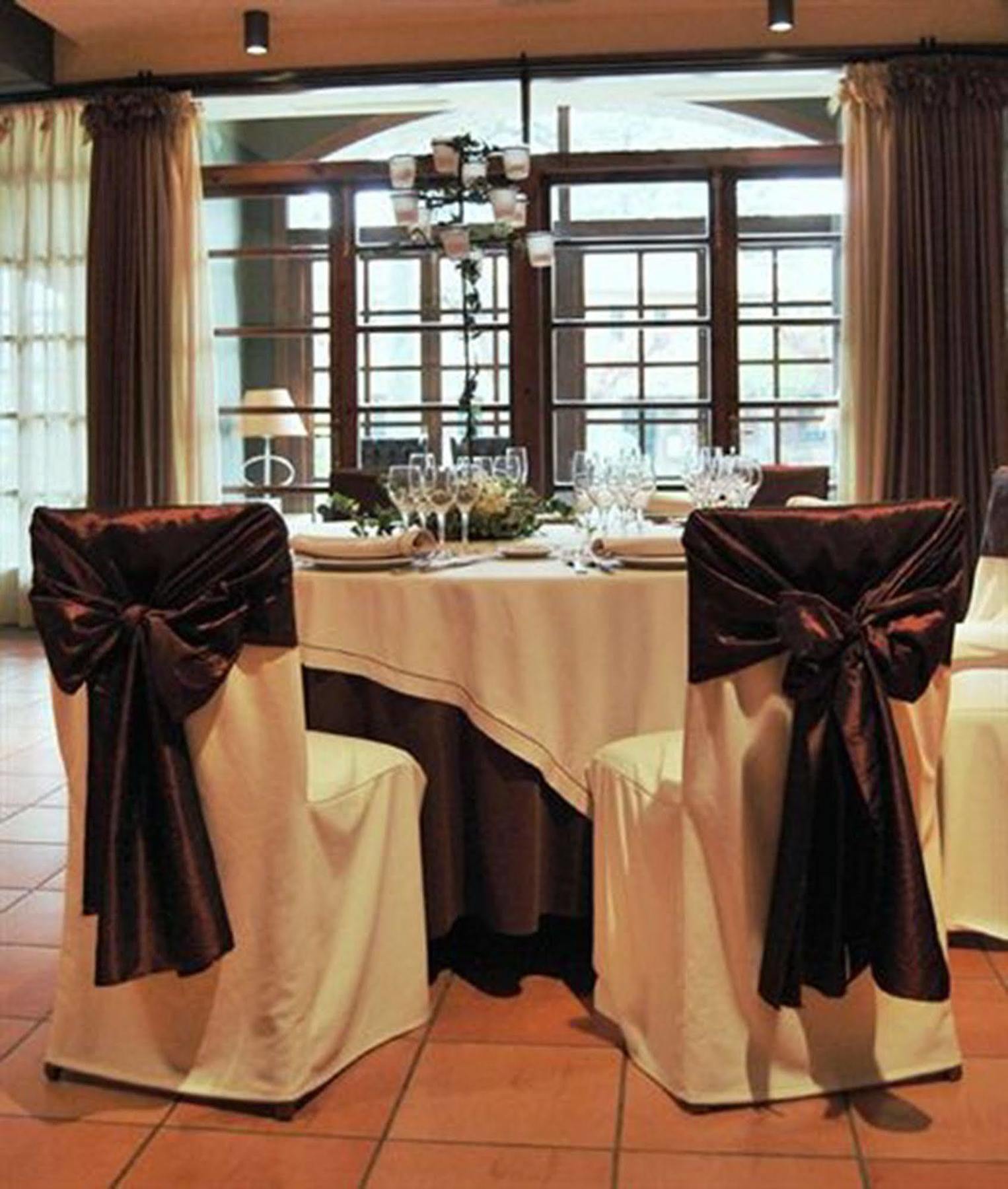 Husa Sant Bernat Montseny Restaurante foto